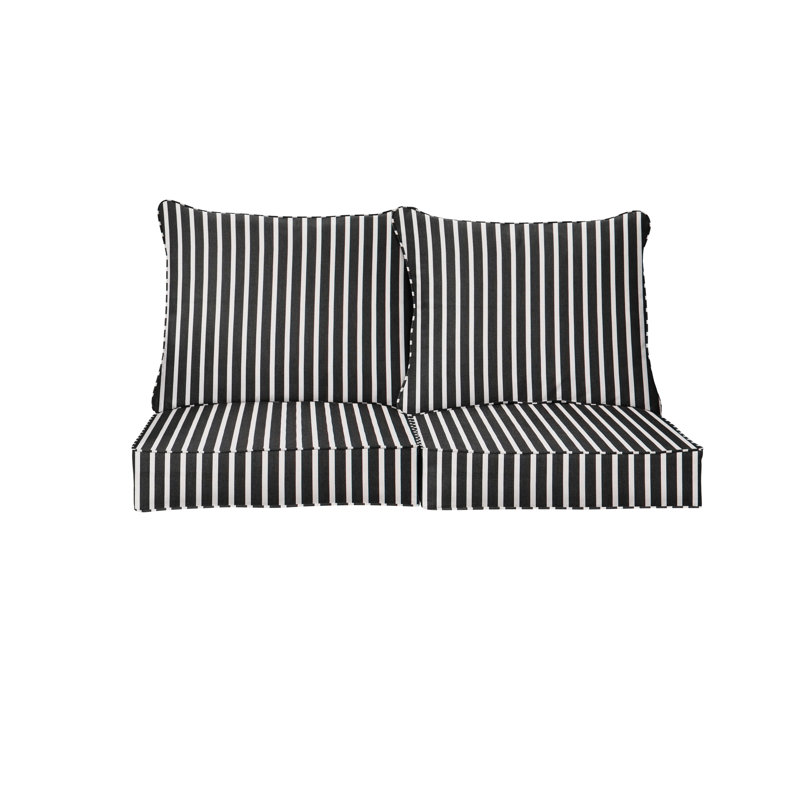 Ensemble de coussin et coussin d'extérieur Sunbrella, Sunbrella - Shore Classic, 23 in W x 27 in D x 5 in H