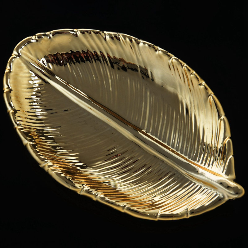 Tray