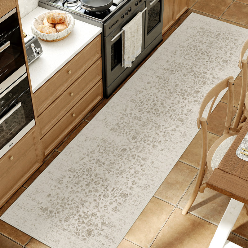 Tapis d'intérieur floral lavable à la machine avec envers antidérapant Suam, Tapis de couloir 2 pi x 8 pi