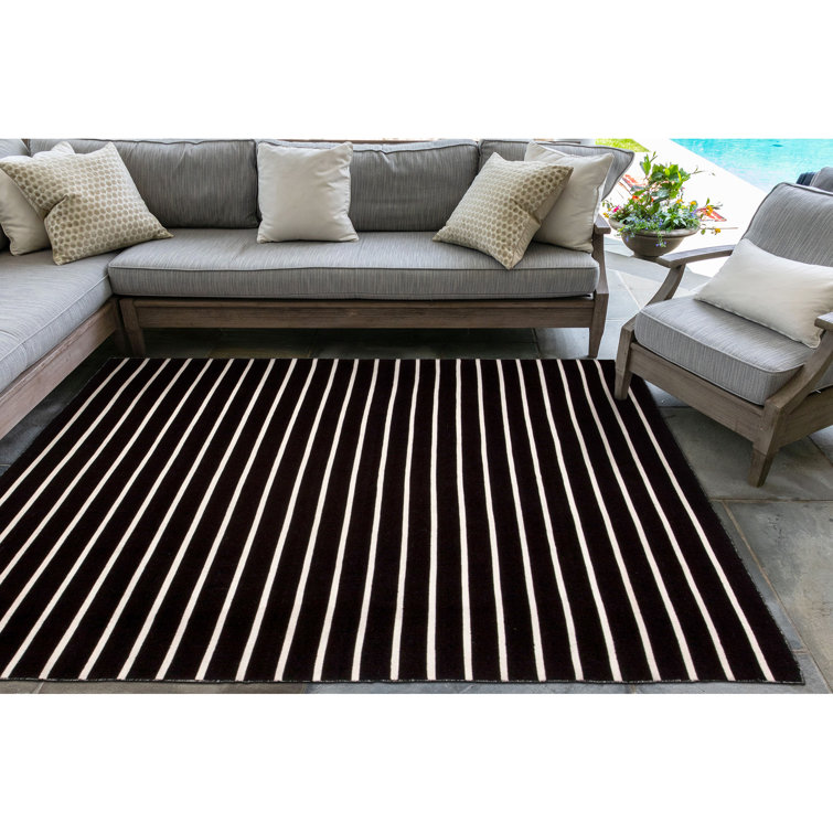Garbrielle Striped Indoor / Outdoor Rug