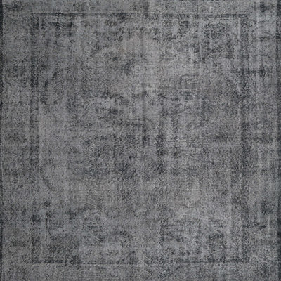 Colmars Oriental Indoor Rug