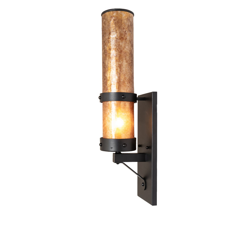 1 - Light Wallchiere