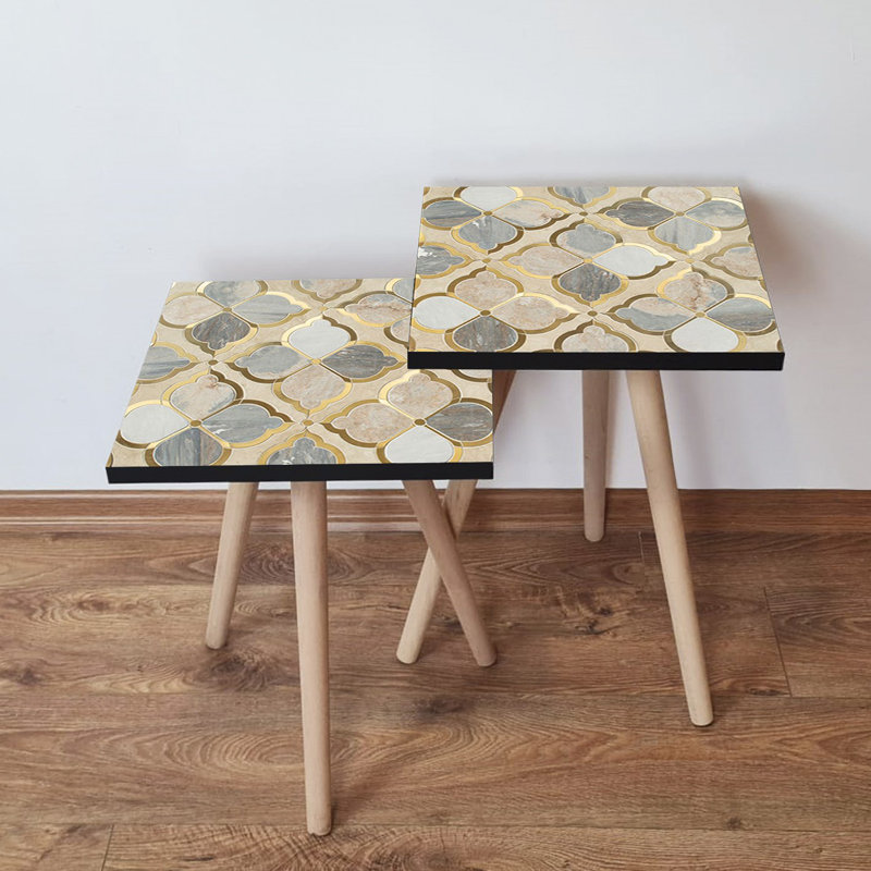 Ensemble de 2 tables gigognes modernes, gris et or, beige et blanc | 100% panneau de fibres à densité moyenne avec pieds en bois de hêtre | Plus grande table: 13,8 po x 18,5 po x 13,8 po, plus petite table: 13,8 po x 16,5 po x 13,8 po | Conception géométrique élégante pour la décoration intérieure et pour économiser de l'espace