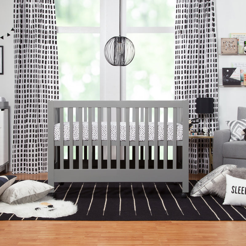 Maki 2-in-1 Convertible Portable Crib, Green