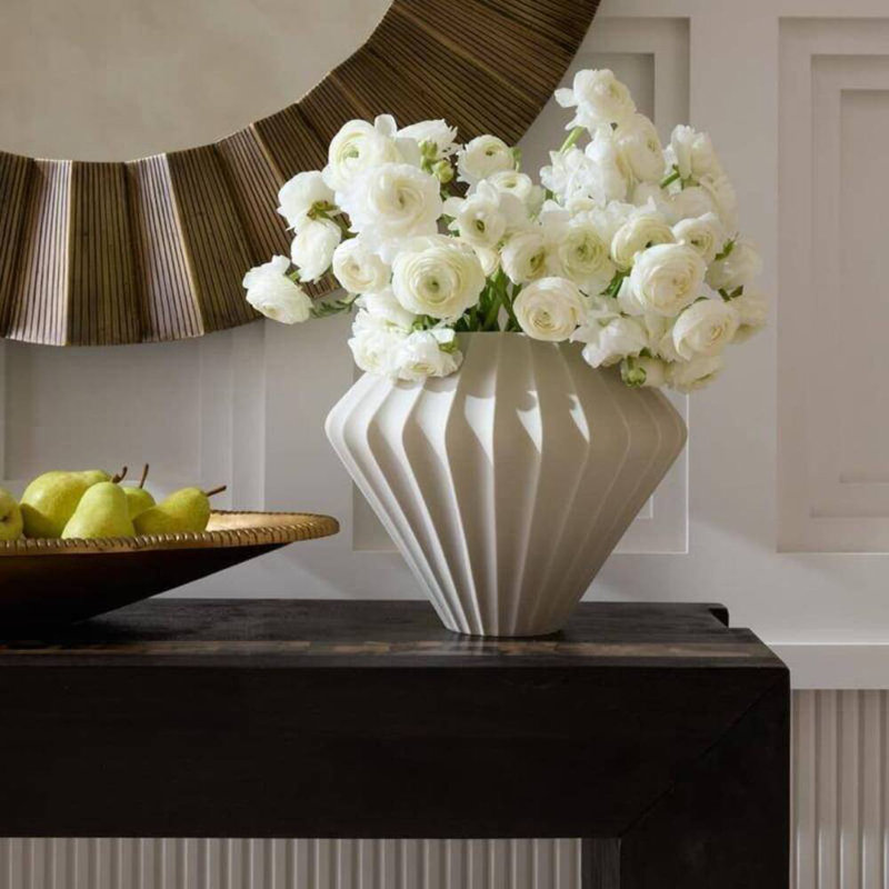 Kaliana Porcelain China Table Vase