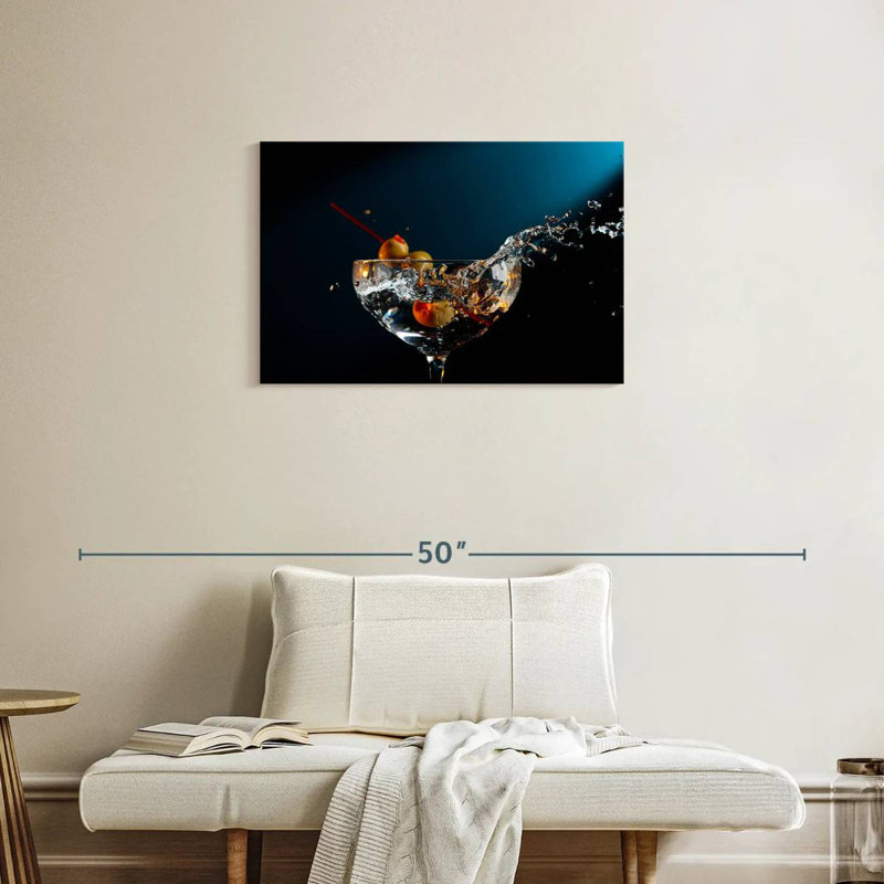 Yarlin Splash Martini, 20" H x 30" W