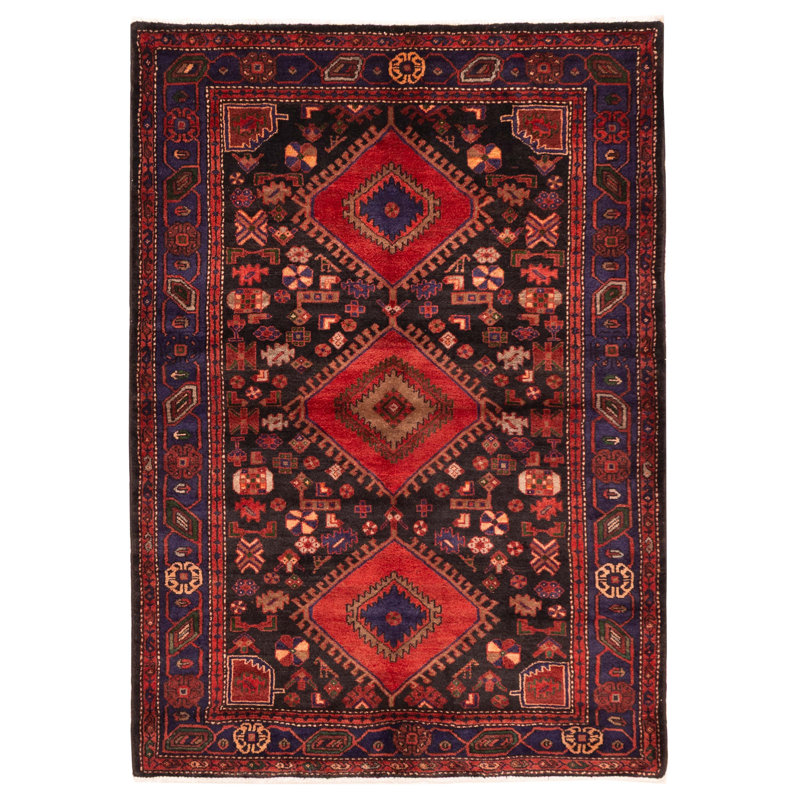Tapis noir Anadol 4 pi 4 po x 6 pi 5 po