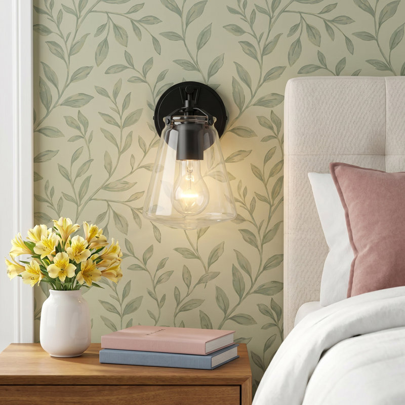 Armed Sconce, Matte Black