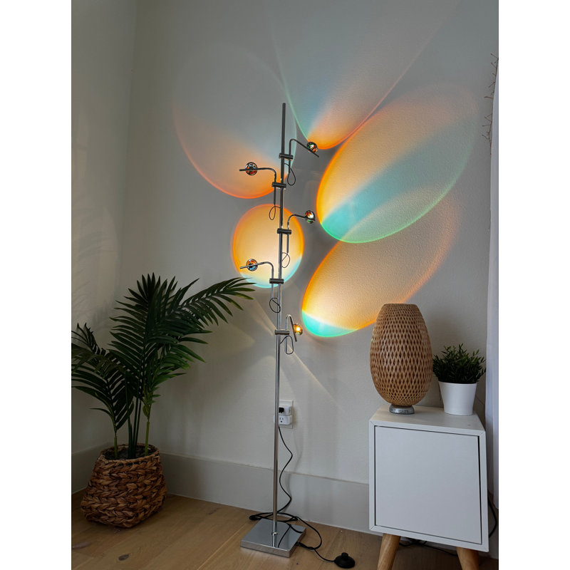 Lampe sur pied en polynescence