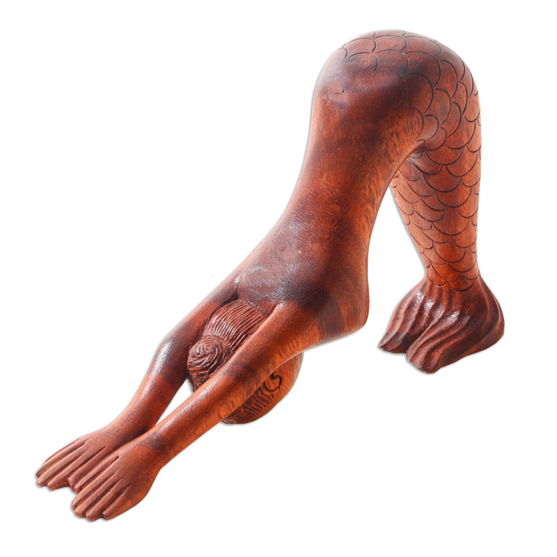Sculpture Eraclio Parvatasana