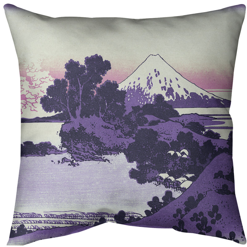 Coussin Katsushika Hokusai Shichiri, province de Sagami, 14 po x 14 po, Mauve / Rose, Polyester sergé
