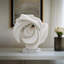 Sculpture moderne en résine avec tourbillon et base en verre pour décoration intérieure - Accent décoratif pour la décoration de salon - 15 po, blanc et transparent