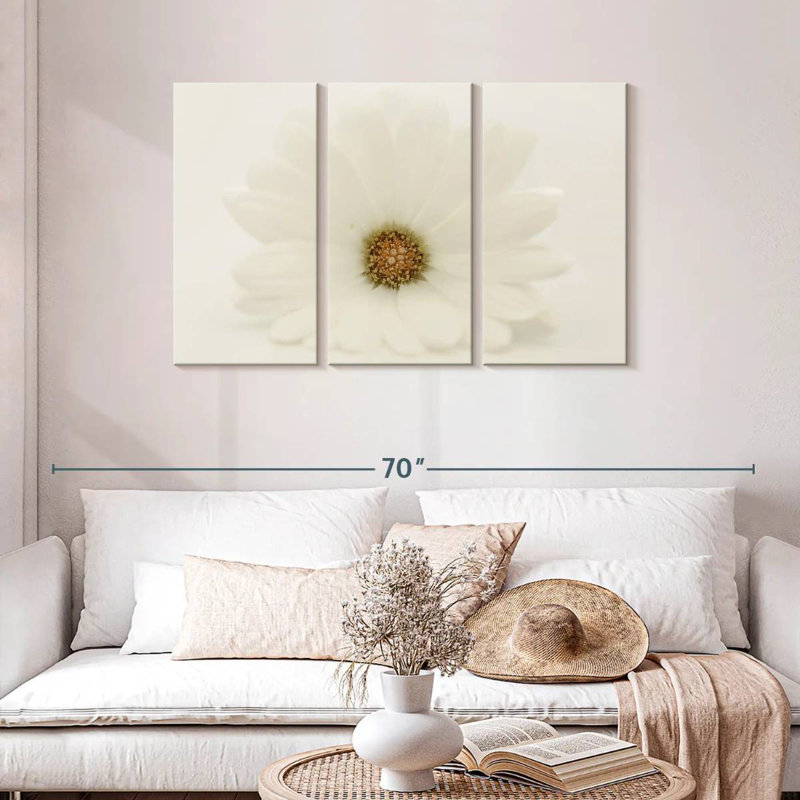 Harnek Pale, 28" H x 45" W