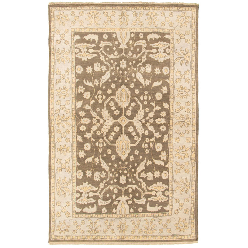 Tapis en laine 6 pi x 9 pi 7 po main one-of-kind-noué la 2010 ushak crème Schum