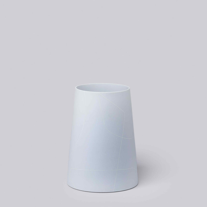 Procelain Table Vase, Ice