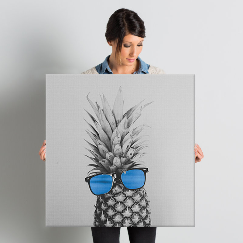 «Mr. Pineapple II, photographie sur toile, H 26 po x l 26 po x P 1,5 po