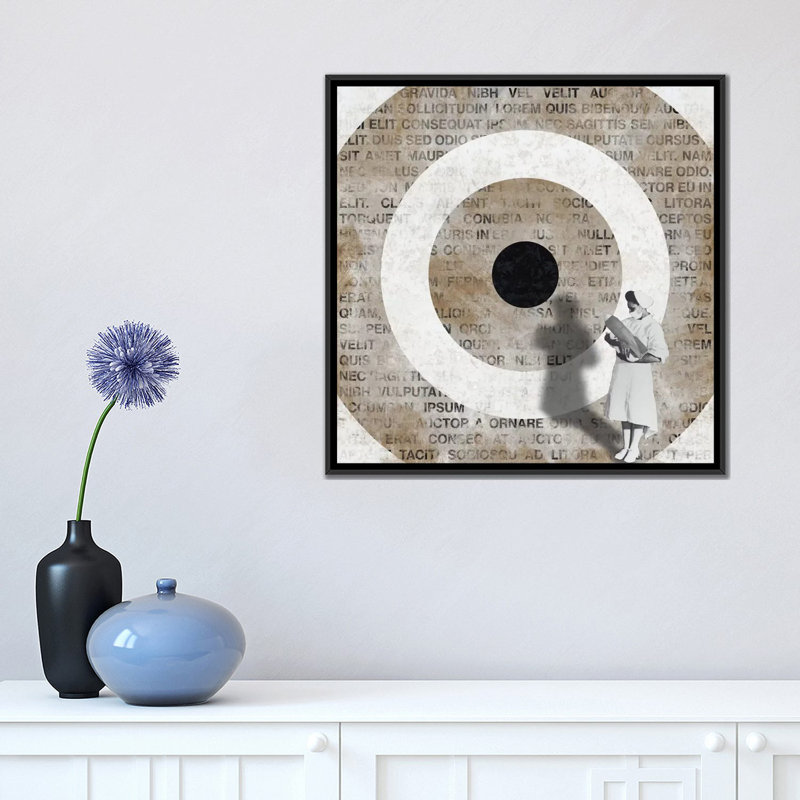 Albree Modern Nurse the Bomb, impression sur toile, H 18 po x l 18 po x P 1,5 po, Toile avec cadre noir, Pas de tapis