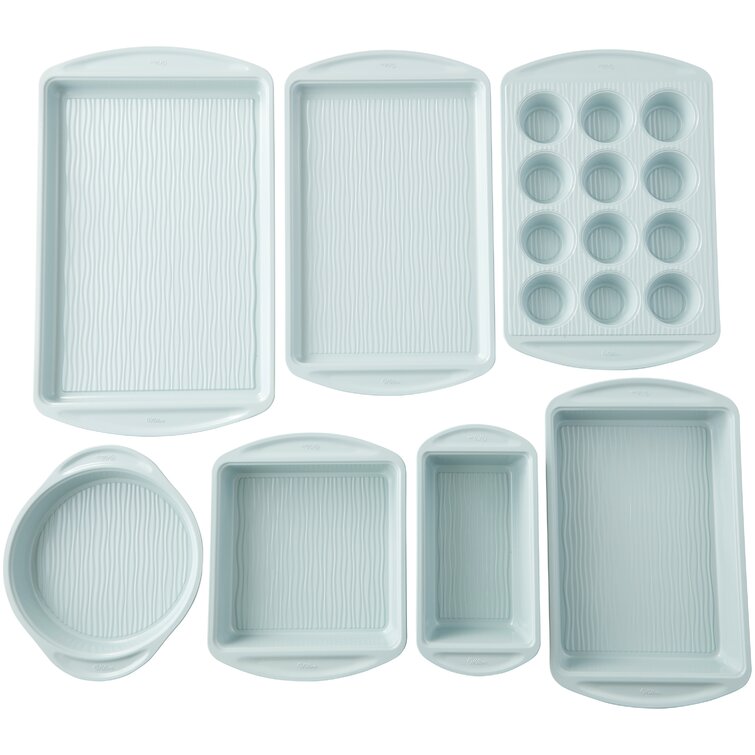 Wilton Bake and Bring Snowflake Print Nonstick 11 x 7 Oblong Pan Set,  2-Count - Macy's
