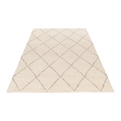 Viveka Uni Hand Woven Area Rug