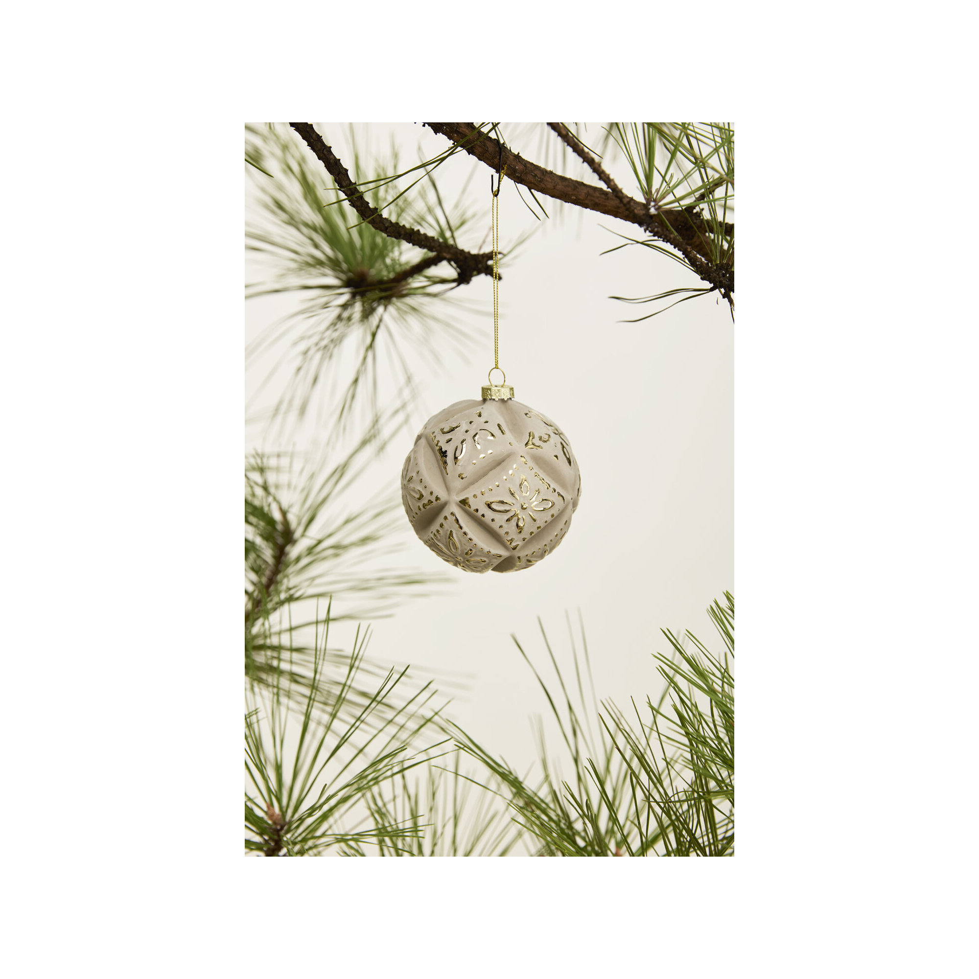 Embossed Ornament 4", Gray