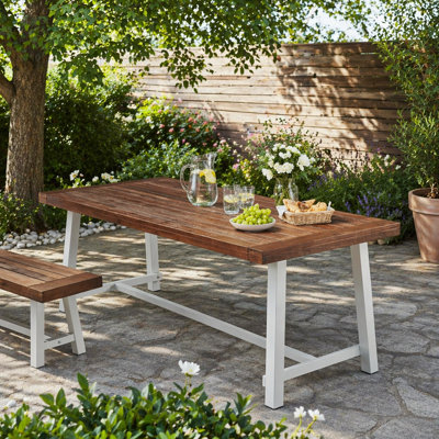 Table de salle à manger d'extérieur