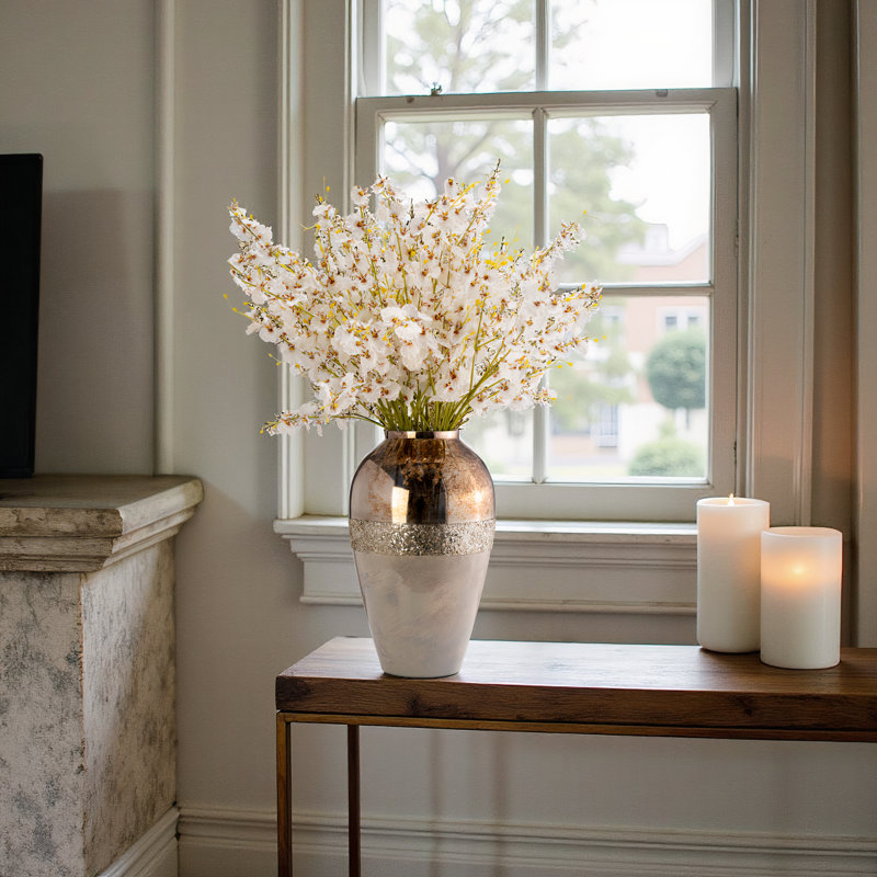 Elegant Textured Glass Vase - Decorative Accent Piece for Modern and Luxury Home Decor - Perfect for Floral Arrangements or Standalone Display - Ideal for Living Room, Office, or Entryway