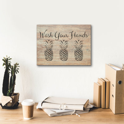 «Wash Your Hands Pineapples On Wood» par Linda Woods, art mural sur toile