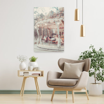 Affiche murale « Carrousel pastel onirique à l'architecture fantaisiste »