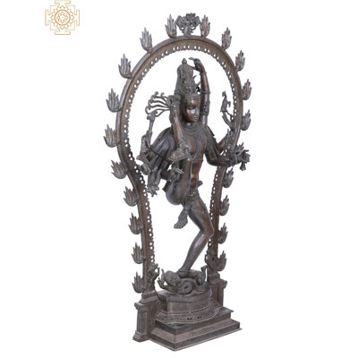 Grande statue Shiva Tandava Madhuchista Vidhana