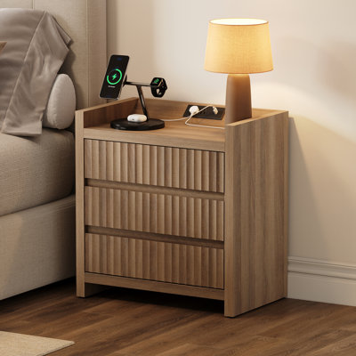 Bethlehem Modern Fluted 3-Drawer Nightstand With Charging Station by Ebern Designs