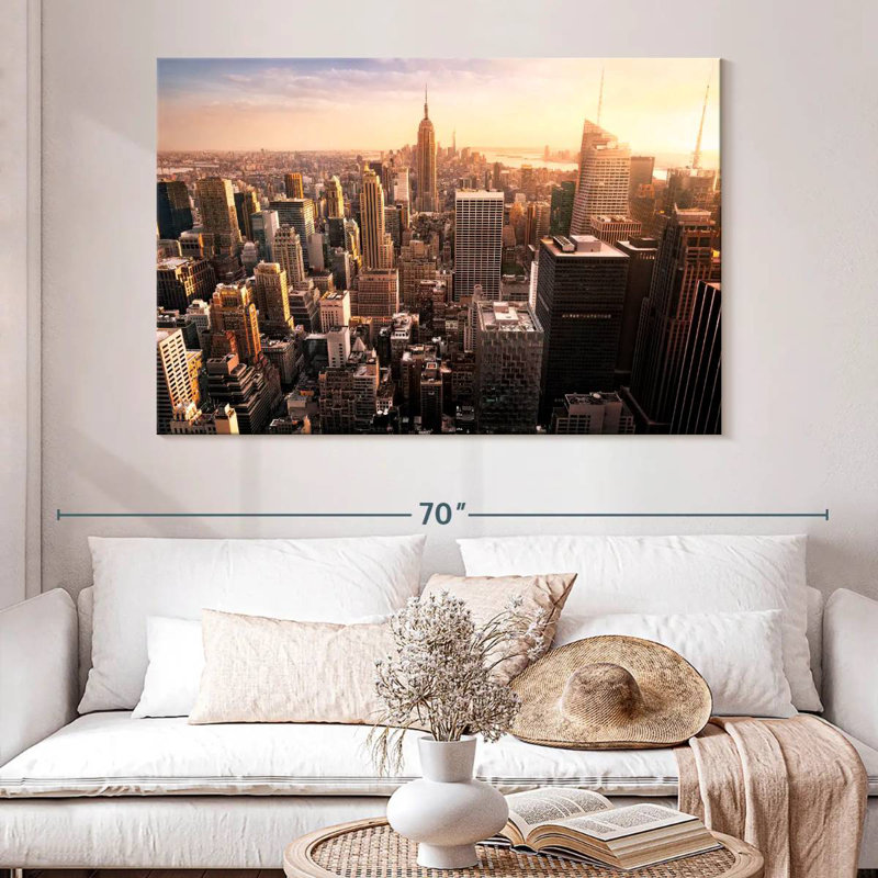 Nicci NY City Buildings, H 34 po x l 51 po
