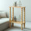 Table de bout étroite avec tablette de rangement à 2 niveaux, table d'appoint mince pour les petits espaces, design minimaliste pour le salon et la chambre à coucher