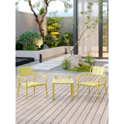 Ensemble de 2 chaises individuelles + table basse, jaune, mobilier multifonctionnel intérieur/extérieur, polypropylène, antirouille, imperméable, patins antidérapants, design ergonomique, support robuste, configuration 5 places, style minimaliste
