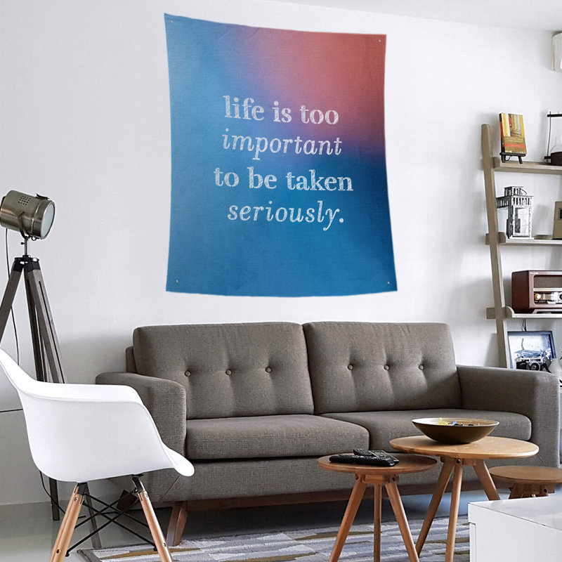 Tapisserie de levity et citation en polyester, H 80 po x l 68 po, Bleu / Rose