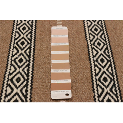 Boho Tan Kilim 5'0" x 7'10"