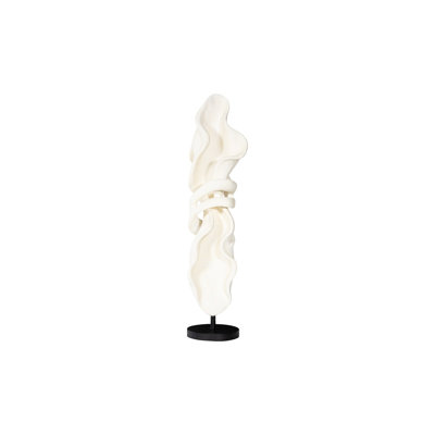 Figurines & Sculptures