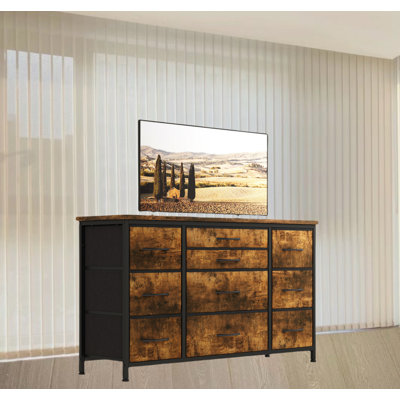 Commode 10 tiroirs avec prise de courant