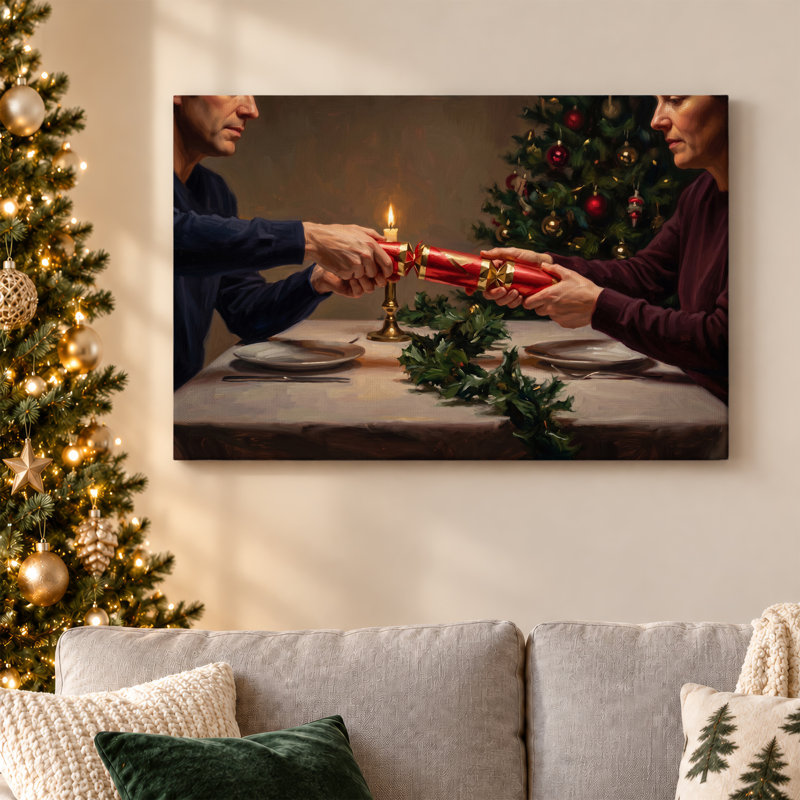 «Couple Pulling Red Cracker» par Candlelight Christmas, art mural sur toile, H 12 po x l 18 po