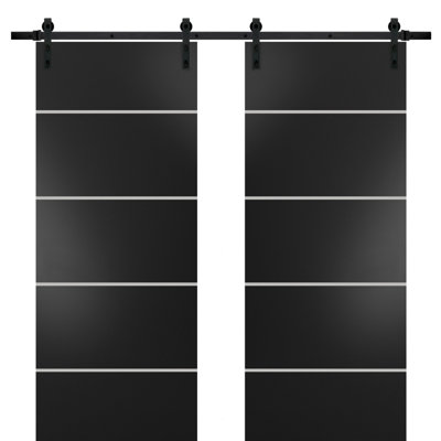 Porte de grange double robuste avec quincaillerie Planum 0210 Noir mat, supports de rail de 13 pi, portes intérieures modernes à panneaux pleins - 64 po x 80 po (2 x 32 x 80 po) - Rail noir
