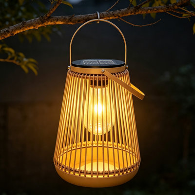 Lanterne solaire en rotin imperméable IP65, 2700K lumière chaude DEL de patio blanc avec capteur automatique du crépuscule à l'aube pour balcon de terrasse de jardin
