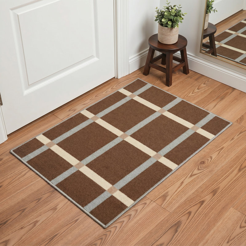 Liadan Novus Modern Plaid Machine Washable Beige / Brown Indoor Area Rug with Non-Slip Backing, Round 5'