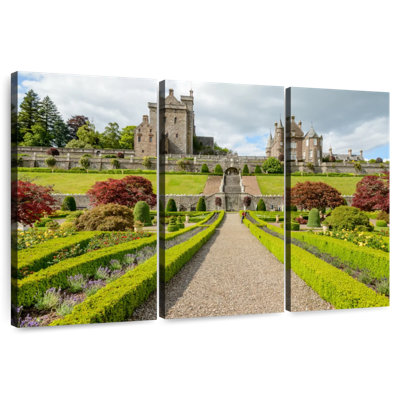 Lilie Drummond Castle Gardens