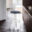 Tabouret de bar contemporain de 30 po de hauteur en acier inoxydable brossé et similicuir gris