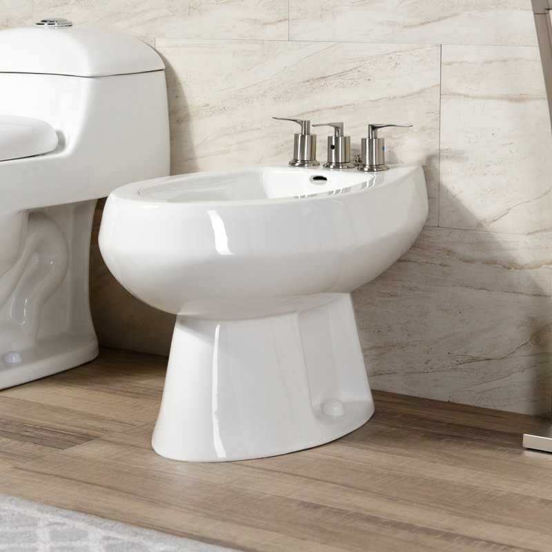 Robinet de bidet espacé vertical à trois poignées Serena, Nickel brossé