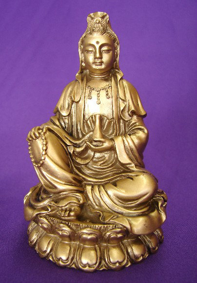 Figurine Kwan Yin assis, Kuan Yin