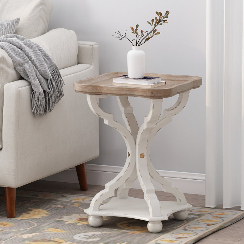 Table d'appoint exquise de style champêtre français