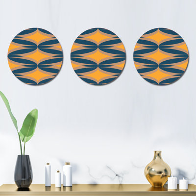 Abstract Wall Decor on Metal