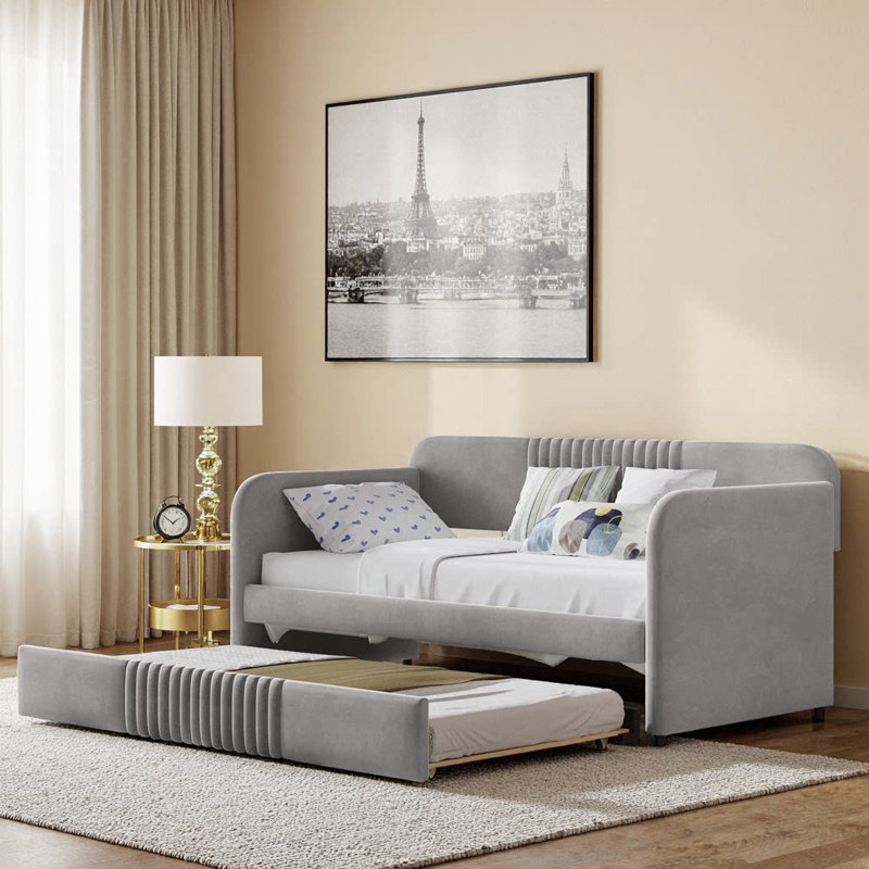 Lit de jour simple en velours bleu clair avec lit gigogne - Your Sleepover Sanctuary, Gris
