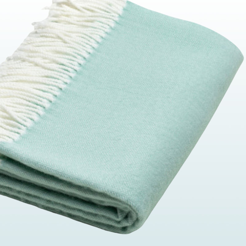 Jeté en peluche à chevrons Trio, L 49,65 po x l 59,76 po, Vert