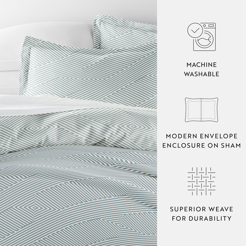 Light Blue Modern Diagonal Pattern Full/Queen Duvet Cover Set
